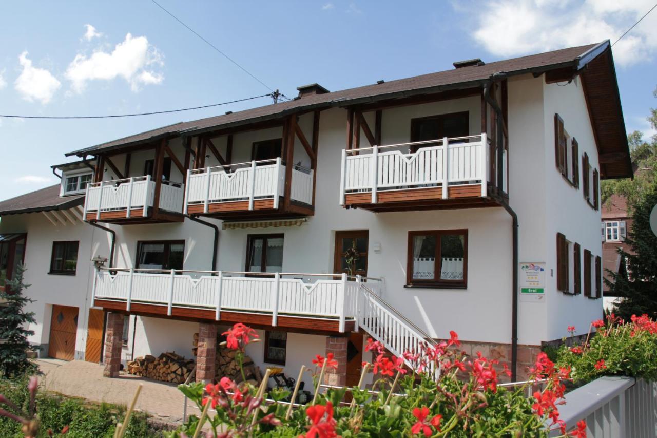 Schones Doppelzimmer Mit Separater Kuche Im Nordlichen Nationalpark Schwarzwald Forbach Luaran gambar