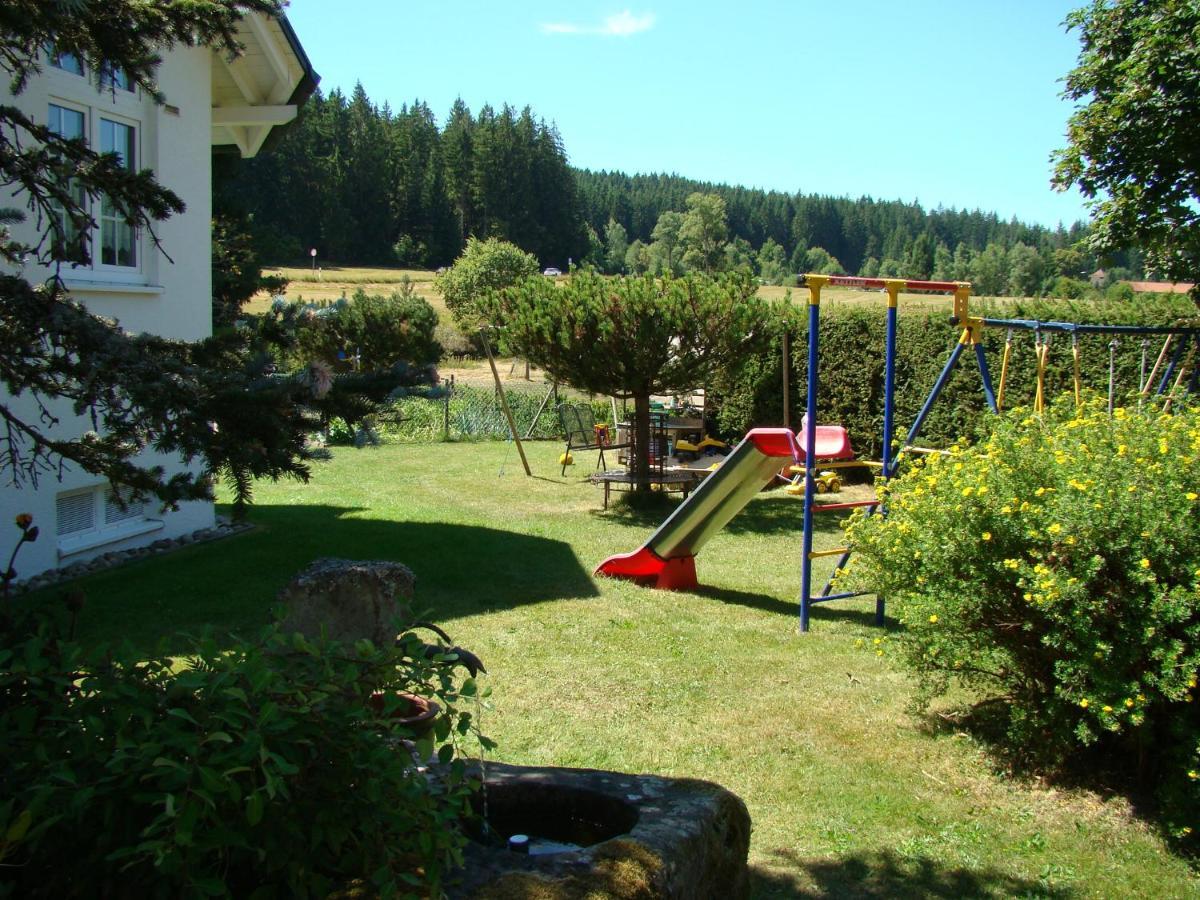 Schones Doppelzimmer Mit Separater Kuche Im Nordlichen Nationalpark Schwarzwald Forbach Luaran gambar